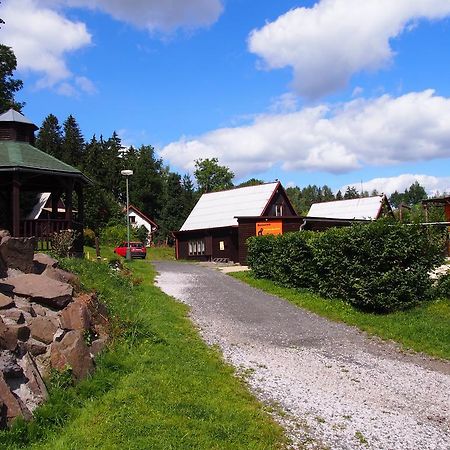 Kemp Prachovska Osma Hotel Libuň Екстериор снимка